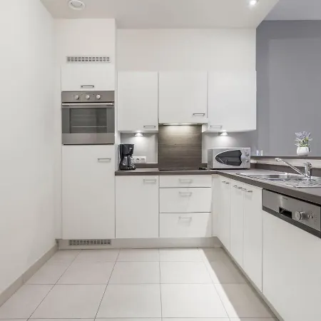 Apartment With Modern Kitchen Blankenberge